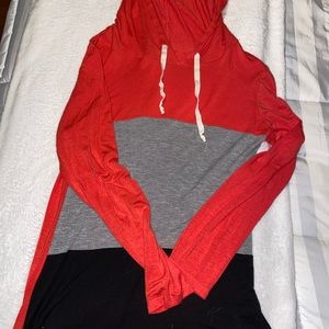 Hooded color block shirt
